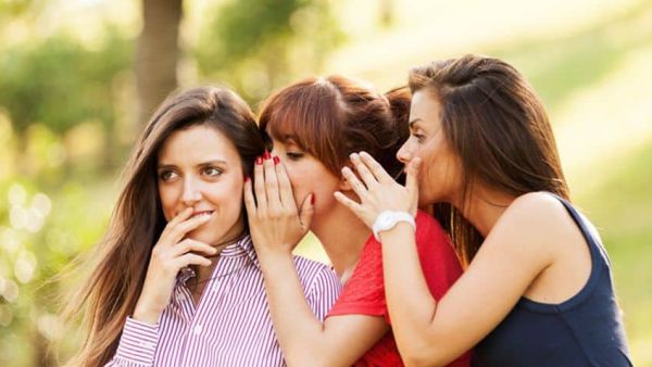 كلام عن النفاق والمصلحة معبر وجميل