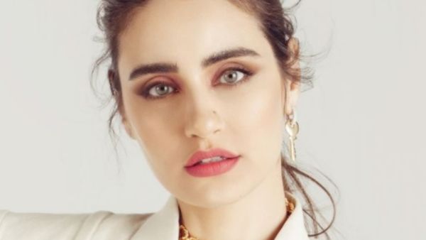 أجمل إطلالات ايميه صياح بطلة المسلسل المنتظر "الهيبة"