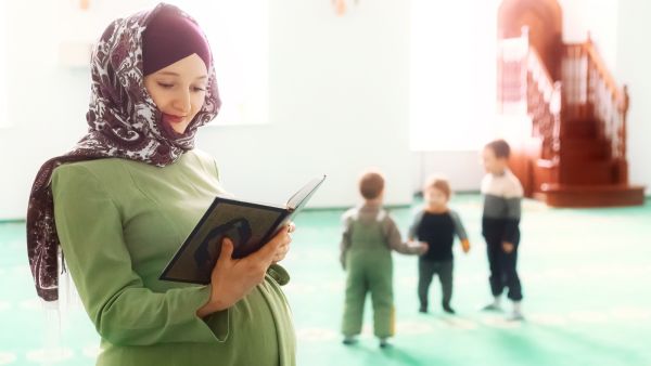 أدعية للحامل ولتثبيت الحمل