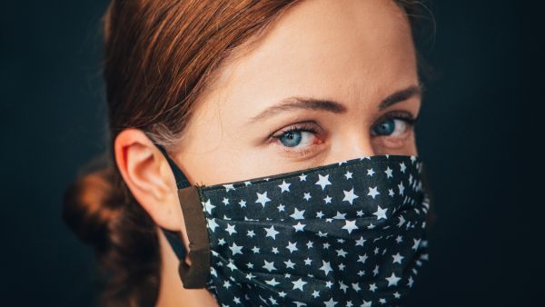  يمكن أن تقلل أقنعة الوجه من انتشار الكورونا