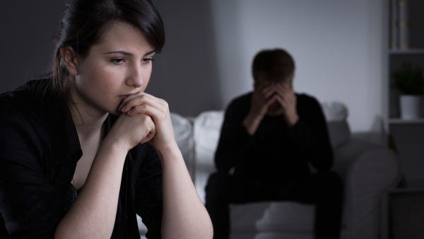 الزواج علاقة مقدسة بين الرجل والمرأة