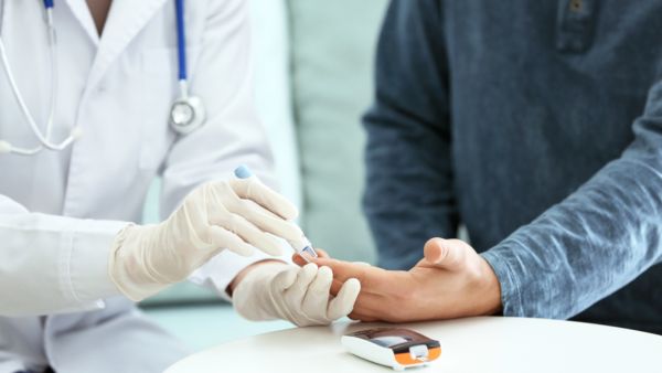 يعتقد العلماء أنه بإمكانهم علاج الأمراض المؤلمة والمزمنة بعلاجات داء السكري