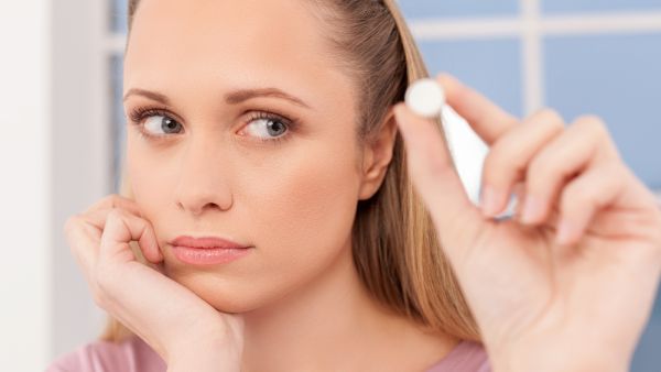 تحتوي الأدوية المسكنة على حمض الأسيتيل ساليساليك أو ما يعرف بالأسبرين