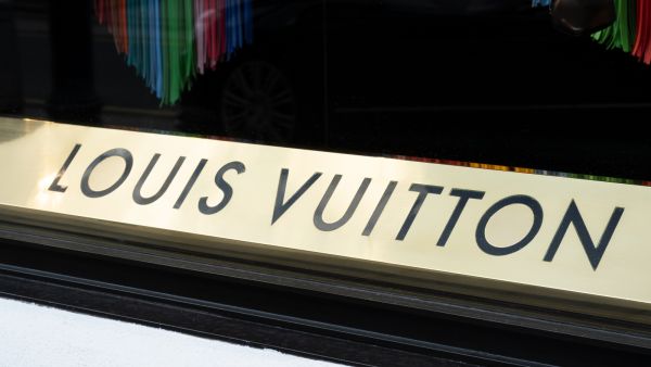 حقائب لويس فيتون: تشكيلة الحقائب الجديدة "Louis Vuitton" في Cruise 2021