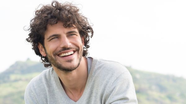 تفسير رؤية رجل غريب في المنام