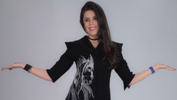 مصممة الأزياء الأردنية "زينا الدباس"