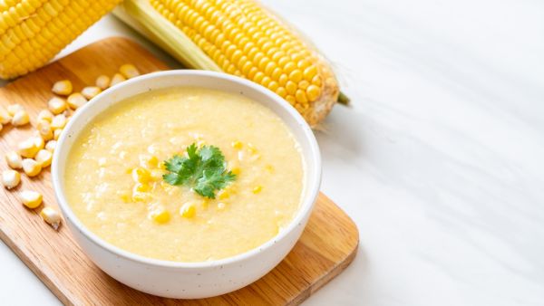 شوربة الذرة بالكريمة شوربة الذرة بالكريمة