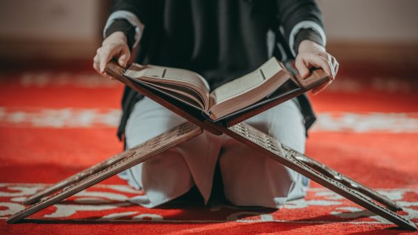 كيفية استقبال شهر رمضان المبارك 2021