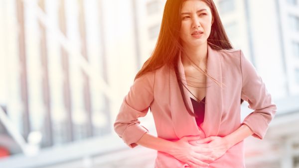 من أعراض متلازمة الدورة الشهرية تقلب الحالة المزاجية 