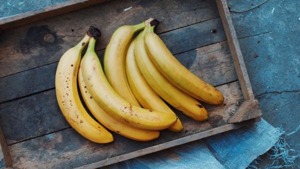 الموزغني جداً بالسكريات الضرورية لمد الجسم بالطاقة