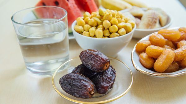 ضرورة الابتعاد عن الوجبة المالحة في السحور