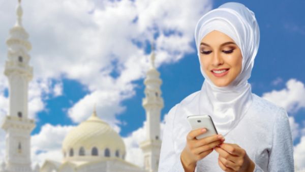عليك بالصدق فمن صدق في أقواله جل قدره
