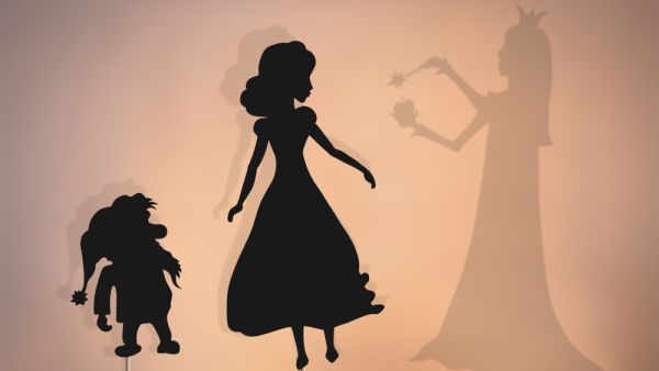 رؤية امراءة قزم في الحلم تدل على خير كبير وهذه الرؤية تأتي بمعنى استمرار السعادة والحظ  رؤية امراءة قزم في الحلم تدل على خير كبير وهذه الرؤية تأتي بمعنى استمرار السعادة والحظ