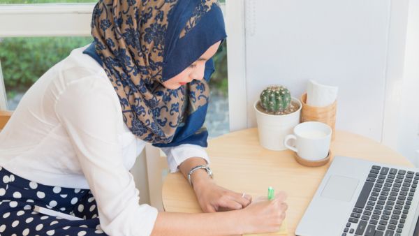 رتّبوا المهام التي عليكم القيام بها خلال النّهار فور وصولكم صباحًا إلى العمل