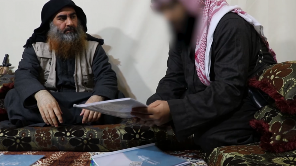زعيم تنظيم "داعش" أبو بكر البغدادي في تسجيله الأخير زعيم تنظيم "داعش" أبو بكر البغدادي في تسجيله الأخير