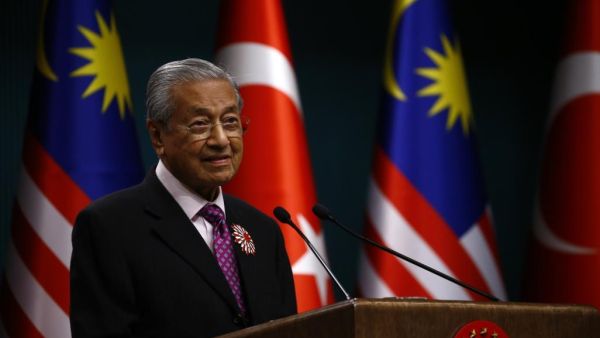 رئيس الوزراء الماليزي، مهاتير محمد