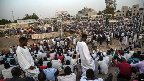 جانب من احتجاجات الشعب السوداني