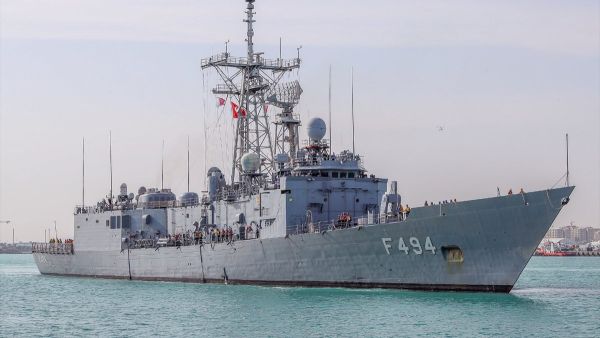 سفينة حربية تركية