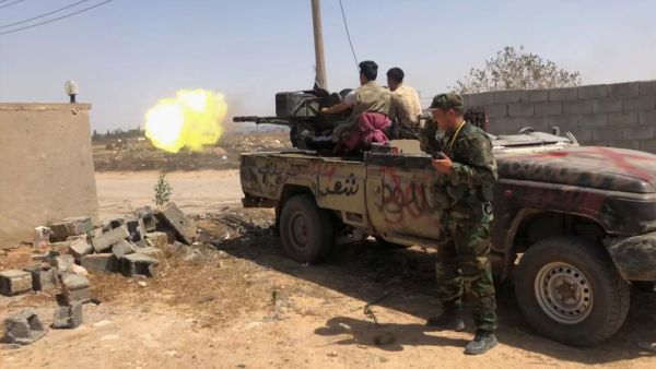 المشير خليفة حفتر يقترب من إحكام القبضة على طرابلس
