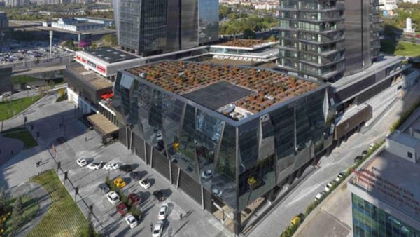 هروب جماعي للأموال القطرية من تركيا 