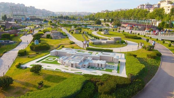 حديقة مينيا تورك في اسطنبول