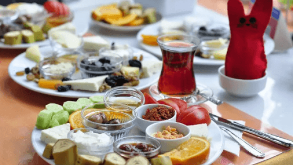 مطعم قبة العشق في اسطنبول وأكلاته المميزة