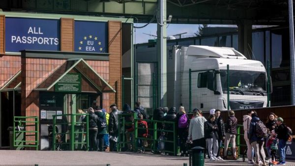 UK Volunteers Deliver Aid to Poland-Ukraine Border