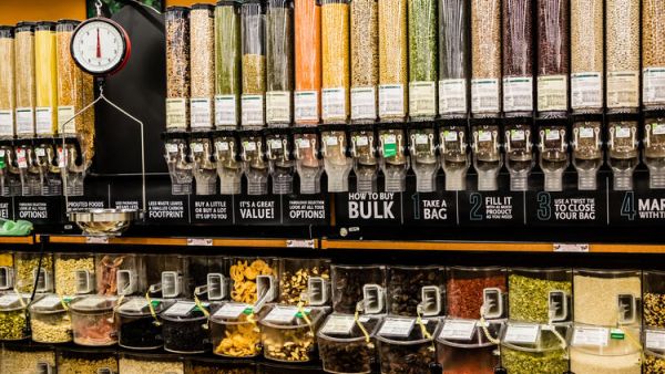 Tips For Saving Money on Food