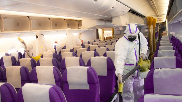 IATA: Airlines Losing $300,000 per Minute Due to COVID-19