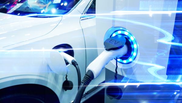 Some of the prominent companies in UAE electric vehicle market are Tesla, Inc., Hyundai Motor Company, Volkswagen Motor Company LTM, Bayerische Motoren Werke AG, General Motors Company and Renault.