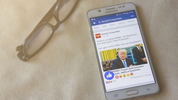 The company says data indicates that just 6% of U.S. Facebook content could be categorized as political. (Shutterstock) Facebook to Limit Political Content Users See in News Feeds