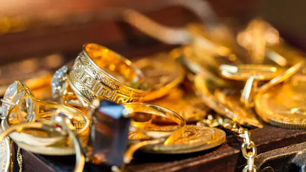 Gold Prices in Dubai Today: 24K Soars to Dh235.5 Per Gram