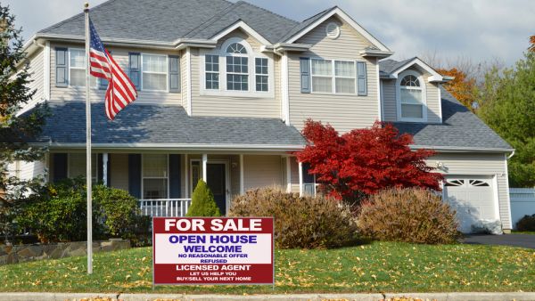 US: Home Prices Soaring at Quickest Pace in Years