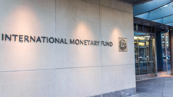 Turkey's new economic program, announced in September 2018, targets a current-account-deficit-to-GDP ratio this year of 3.3%.