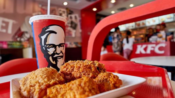 KFC marriage proposal goes viral