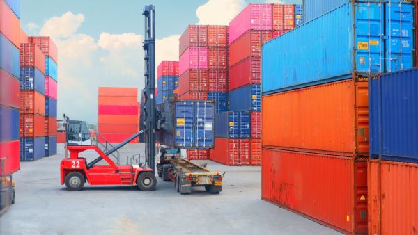 Oman’s dependence on imported goods has decreased, according to data from the National Centre for Statistics and Information.