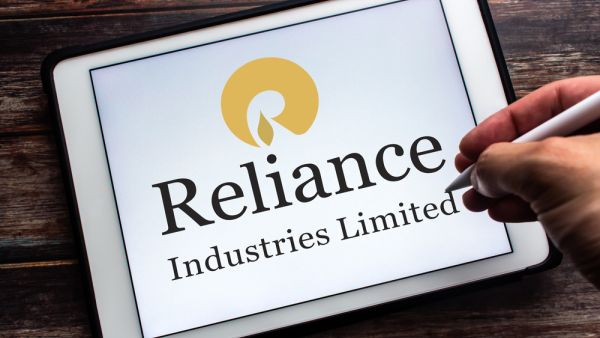 Ambani’s Reliance to Build $2 Billion Petrochemical Plant in UAE