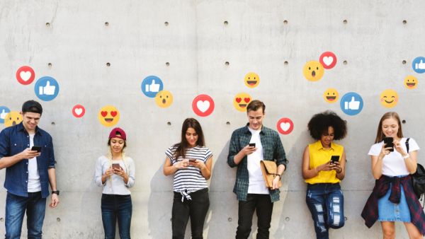 UAE Inaugurates Academy For Social Media Influencers