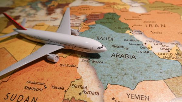 Saudi Arabia Resumes Flights; Reopens Borders