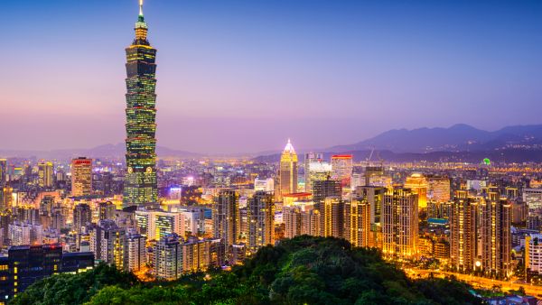 Taiwan Liberalizes Economy to Become the Asian Financial Hub