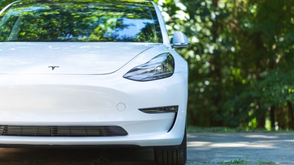 Tesla to Recall China-Made Vehicles for Online Software Update