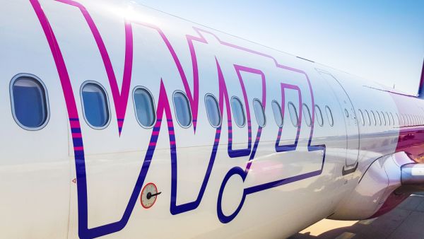 Wizz Air Abu Dhabi Pledges to Hire More Women Pilots