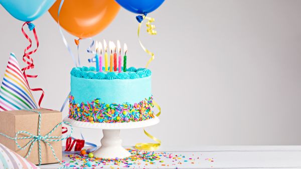 4 UAE-Based Brands Offer You Same-Day Cake Delivery!