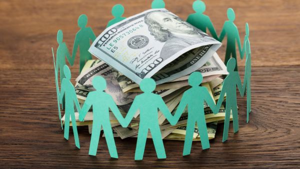 Global Crowdfunding Market to Reach $8.5 Billion