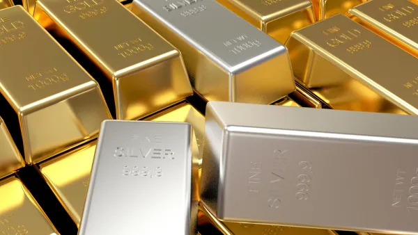 Gold Price Soars 2.5 Percent, Reaches 7-Year High