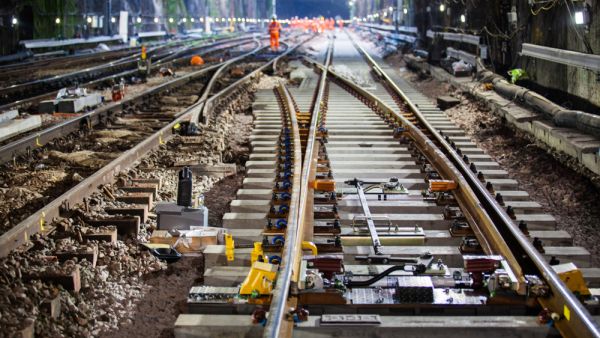 Pakistan Seeks $4.8 Billion Loan for Trilateral Railway Project