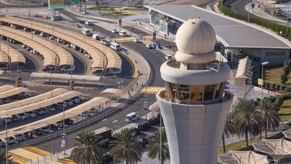 شركة أبوظبي للمطارات مطار أبوظبي الدولي ينقل عدداً من الرحلات من المبنى 1 إلى المبنى 3 مؤقتاً