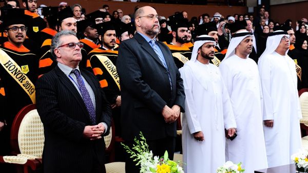 خلال الحدث خلال الحدث
