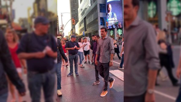 Emir of Qatar casually roaming New York City
