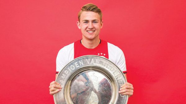 ماتياس دي ليخت